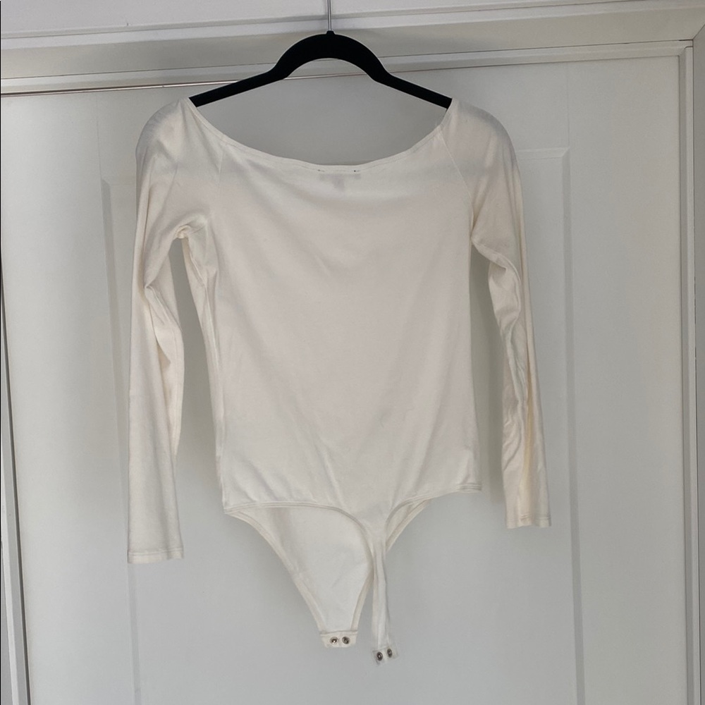 Express Cream Long Sleeve Bodysuit - Picture 2 of 3